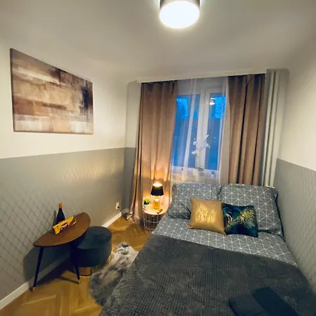 Clicktheflat Karmelicka Vandrerhjem