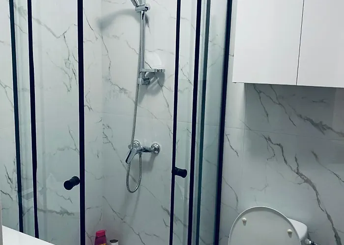 Clicktheflat Karmelicka Warszawa