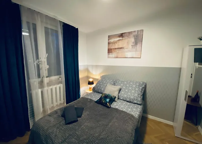 Clicktheflat Karmelicka Warszawa