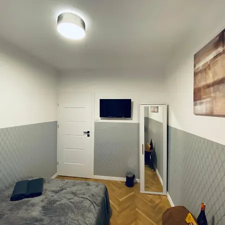 Vandrarhem Clicktheflat Karmelicka Warszawa